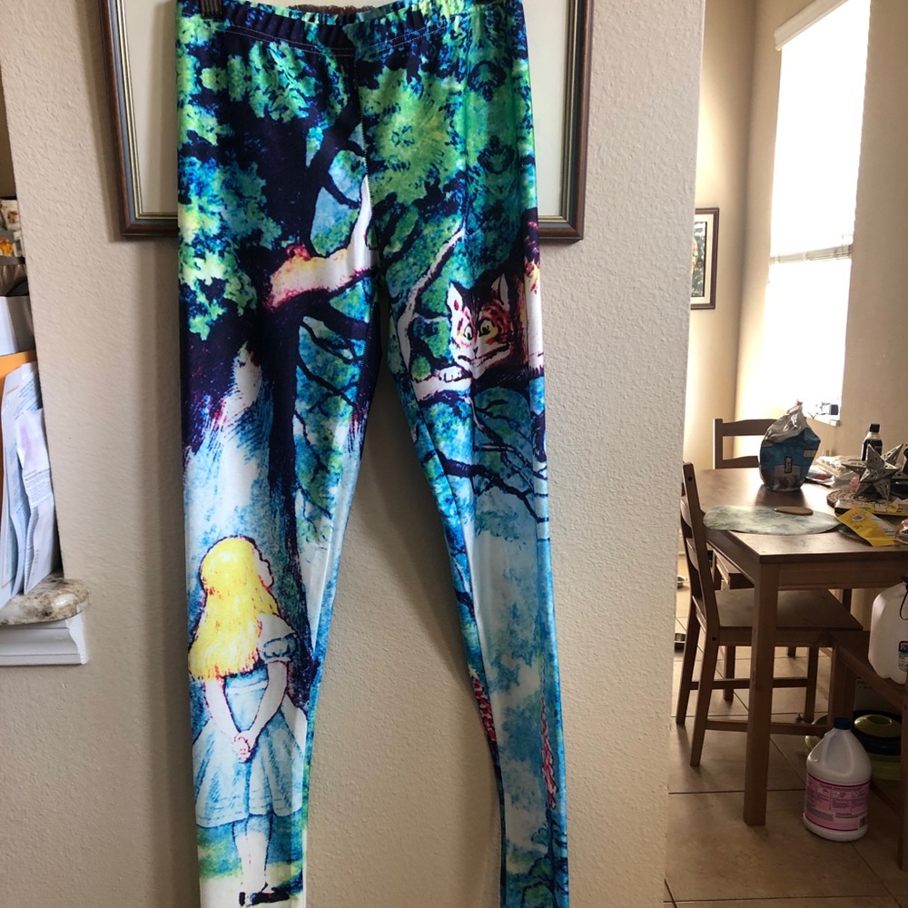 Alice in Wonderland Leggings Size S